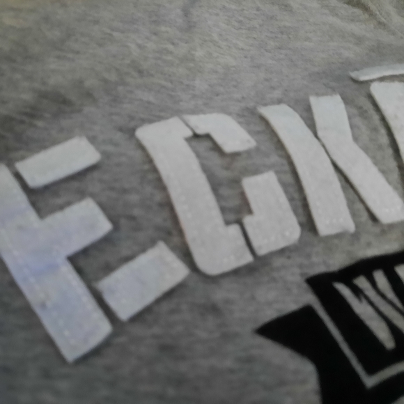 ECKO Unltd. World Famous Company T- Shirt, Gray-Size 2XL - Picture 5 of 12